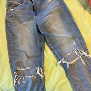 American Eagle mom jeans